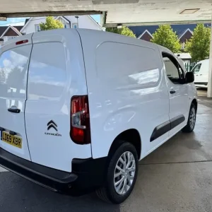 2019 Citroen Berlingo 1.2 PureTech 5-door panel van - Image 6