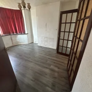 3 Semi Detached House - Image 6