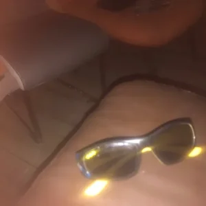 kids boy’s Batman sunglasses - Image 5