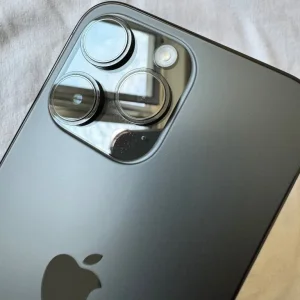 iPhone 14 Pro Max 256GB Space Black – Like New with All Accessories - Image 3