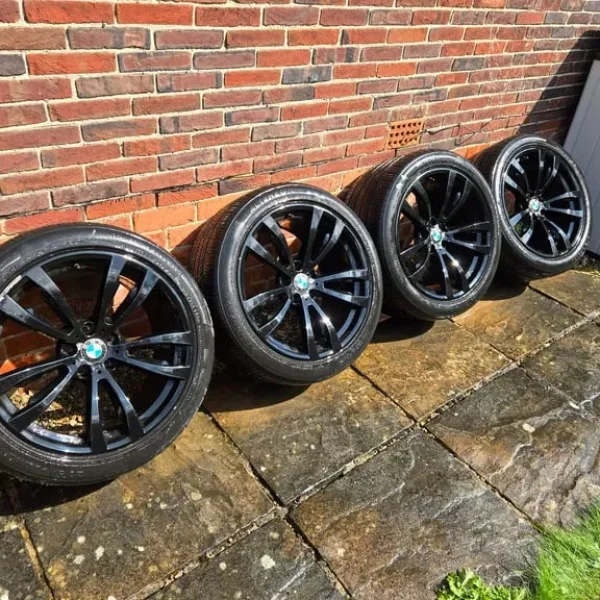 BMW X5 F15 469M 20" Alloys with Altenzo Tyres