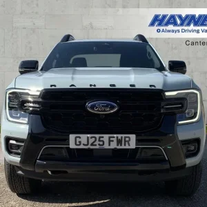 2025 Ford Ranger 2.3 EcoBoost 4WD Plug-in Hybrid - Image 2