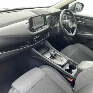 2022 Nissan Qashqai 1.3 DIG-T 5DR Hatchback - Image 7