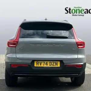 2024 Volvo XC40 Ultra Dark Estate MHEV - Image 7