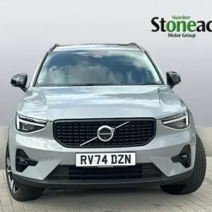 2024 Volvo XC40 Ultra Dark Estate MHEV - Image 8
