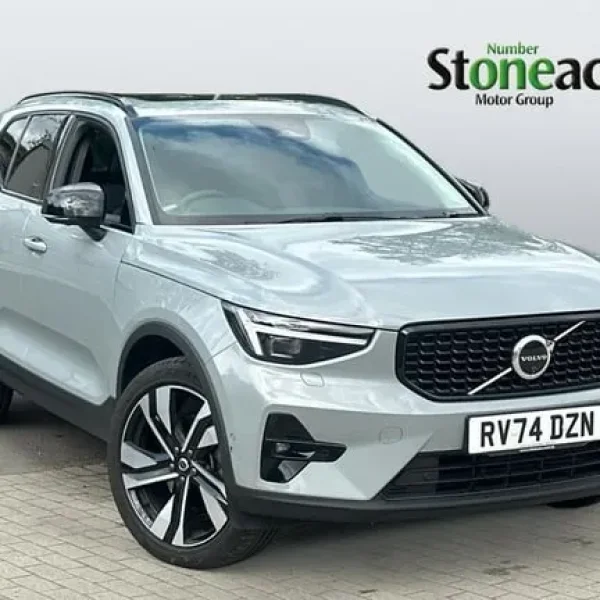 2024 Volvo XC40 Ultra Dark Estate MHEV