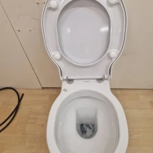 Duravit Foster Floor Standing Toilet - Image 2