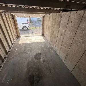 Freehold Garage - Image 4