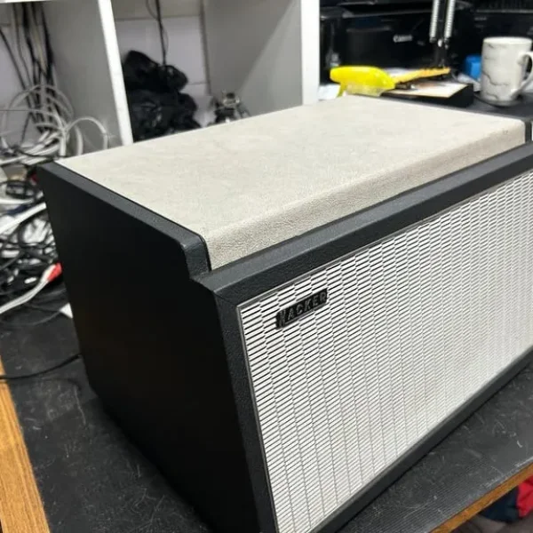 Hacker AL42 valve amplifier and speaker