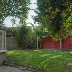 Double and single room to rent - Image 7