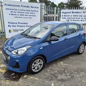 2017 Hyundai i10 S Hatchback Petrol Manual - Image 2