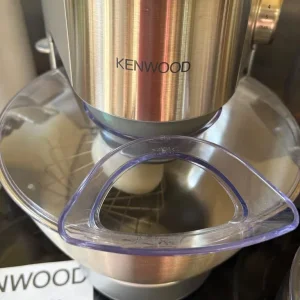 Kenwood KM240 mixer with accessories - Image 2