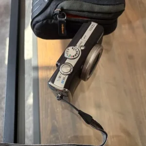 Canon SX200 IS 35mm camera - Image 3