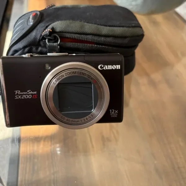 Canon SX200 IS 35mm camera