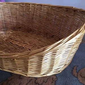 WICKER BASKET FOR SMALL DOG OR CAT BED - Image 4