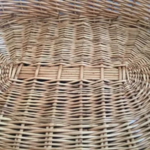 WICKER BASKET FOR SMALL DOG OR CAT BED - Image 5