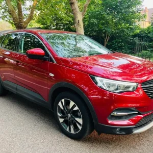 Vauxhall Grandland X Hatchback 2019 Manual 1.2 - Image 2