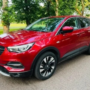Vauxhall Grandland X Hatchback 2019 Manual 1.2 - Image 3