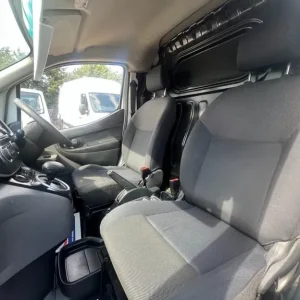 2019 Nissan e-NV200 40kWh Acenta Van – 80kW, Auto, Fully Loaded - Image 7
