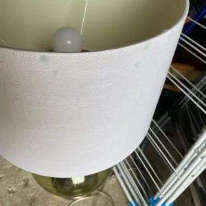 Large green glass lamp with shade - Image 2