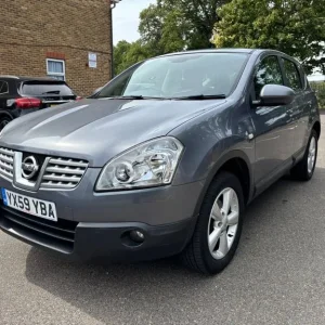 2009 Nissan Qashqai Manual Hatchback - Image 4