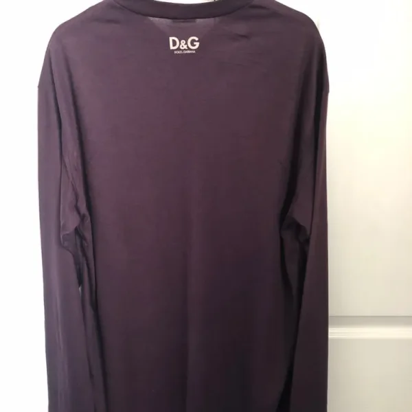 Dolce & Gabbana men’s v-neck long sleeve top