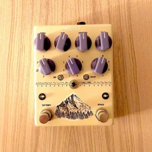AC Noises Respira Creative Tremolo & Reverb Pedal w/ Tap Tempo - BOXED