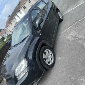 2011 Chevrolet Orlando MPV 5-door manual - Image 2