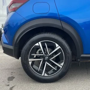2024 Nissan Juke 1.6 Hybrid N-Connecta 5dr Auto Hybrid Hatchback Hatchback Hybrid Automatic - Image 7