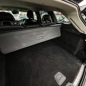 2018 Volvo XC60 2.0 D4 Momentum Pro AWD Estate - Image 7