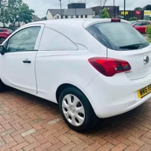 2016 Vauxhall Corsa CDTi EcoFLEX Van - Image 6