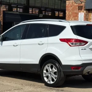 2016 Ford Kuga 2.0 TDCi Titanium AWD Euro 6 (s/s) 5dr Diesel - Image 7