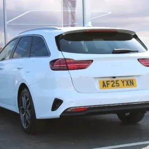 2025 Kia Ceed 1.5 T GDi 3 Sportswagon 5-door Petrol Manual - Image 6