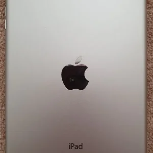 Apple iPad Mini 2 - Image 2
