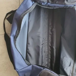 Matching It travel holdalls. Navy blue and black - Image 4