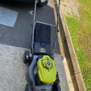 Ryobi petrol lawnmower self-drive