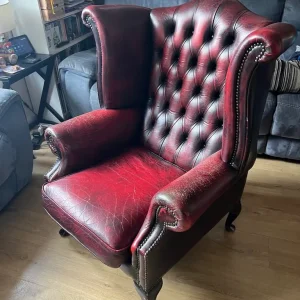 Chesterfield armchair – Queen Anne style, oxblood, single seater