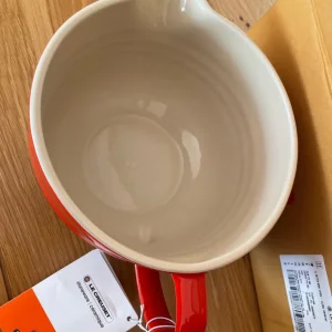 Le Creuset 2L mixing bowl jug - Image 2