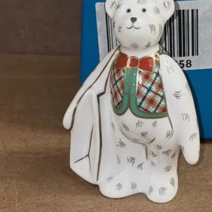 Royal Crown Derby Christmas 2012 Shopper Bear Paperweight - Image 2
