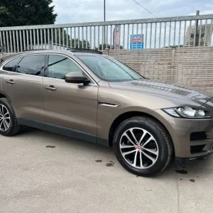 2016 Jaguar F-Pace 2.0 D180 Prestige SUV 5-door Diesel AWD