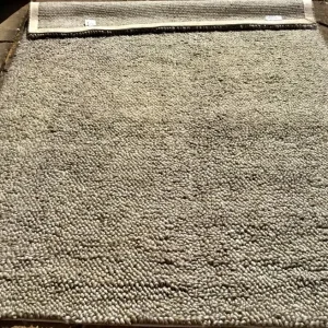 Loaf wool rug