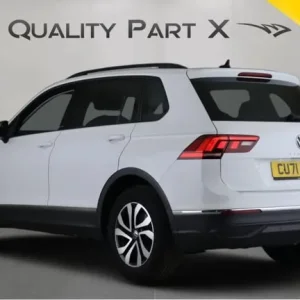 2021 Volkswagen Tiguan 1.5 TSI Active DSG Euro 6 5-door Estate - Image 5