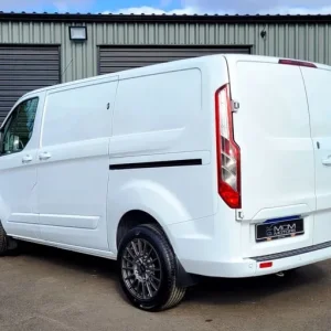 2022 Ford Transit Custom Limited SWB - Image 6