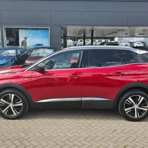 2022 Peugeot 3008 1.5 BlueHDi GT SUV - Image 4