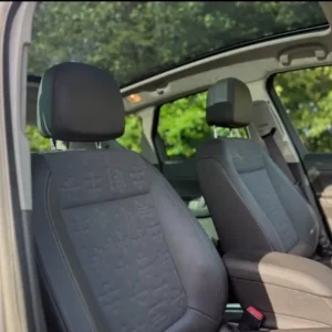 2010 Vauxhall Meriva SE CDTI Auto MPV - Image 8