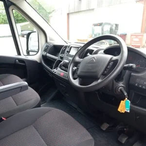 2022 Citroen Relay 35L L3H2 Diesel Van Manual with Air Con and Sat Nav - Image 8