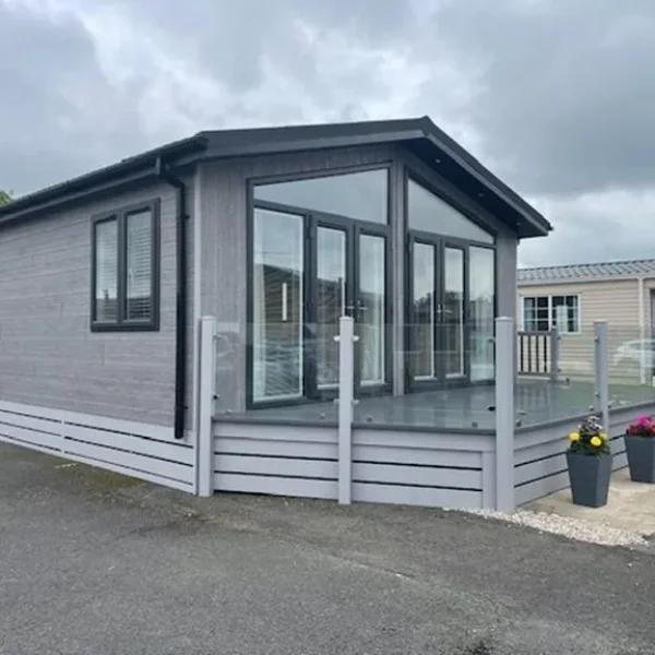 Prestige Bella Vista Lodge – 40ft x 20ft Diamond Collection