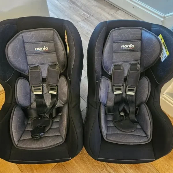 2x car seats stage 1/2/3