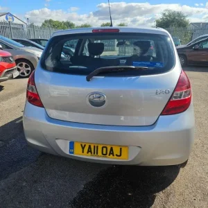 2011 Hyundai i20 1.2 Comfort Silver - Image 6