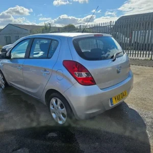 2011 Hyundai i20 1.2 Comfort Silver - Image 7